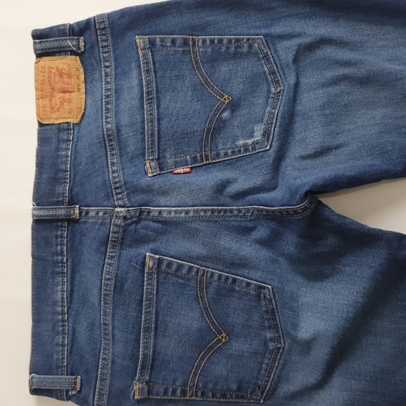 Levi's 511 Classic Slim Fit Patch Jeans - Picture 7 of 11